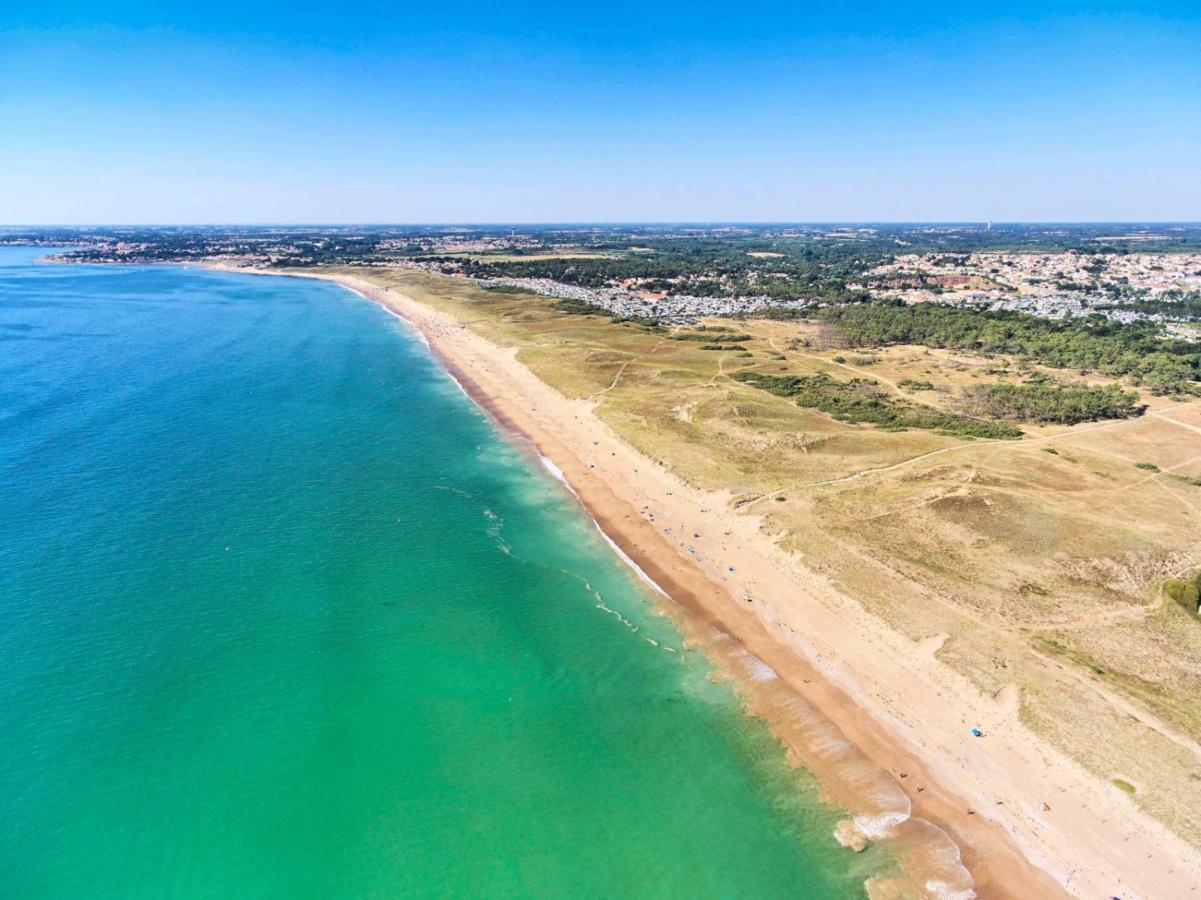 Ibis Styles St Gilles Croix De Vie Centre-Ville サン・ジル・クロワ・ド・ヴィ エクステリア 写真