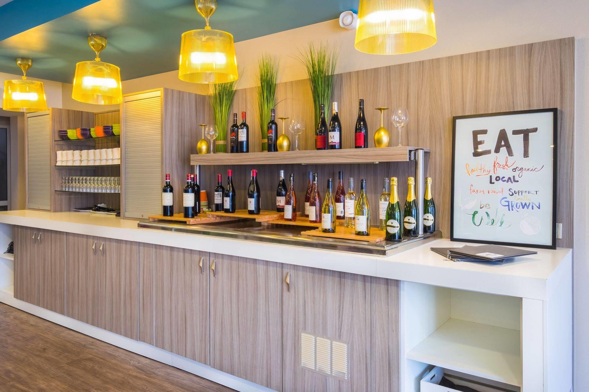 Ibis Styles St Gilles Croix De Vie Centre-Ville サン・ジル・クロワ・ド・ヴィ エクステリア 写真